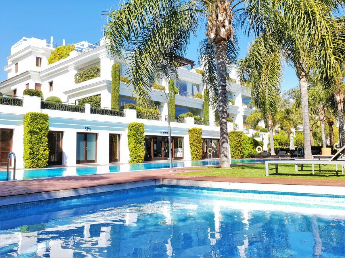 Luxury Apartment Frontal To The Sea In Estepona Doncella Beach Dış mekan fotoğraf