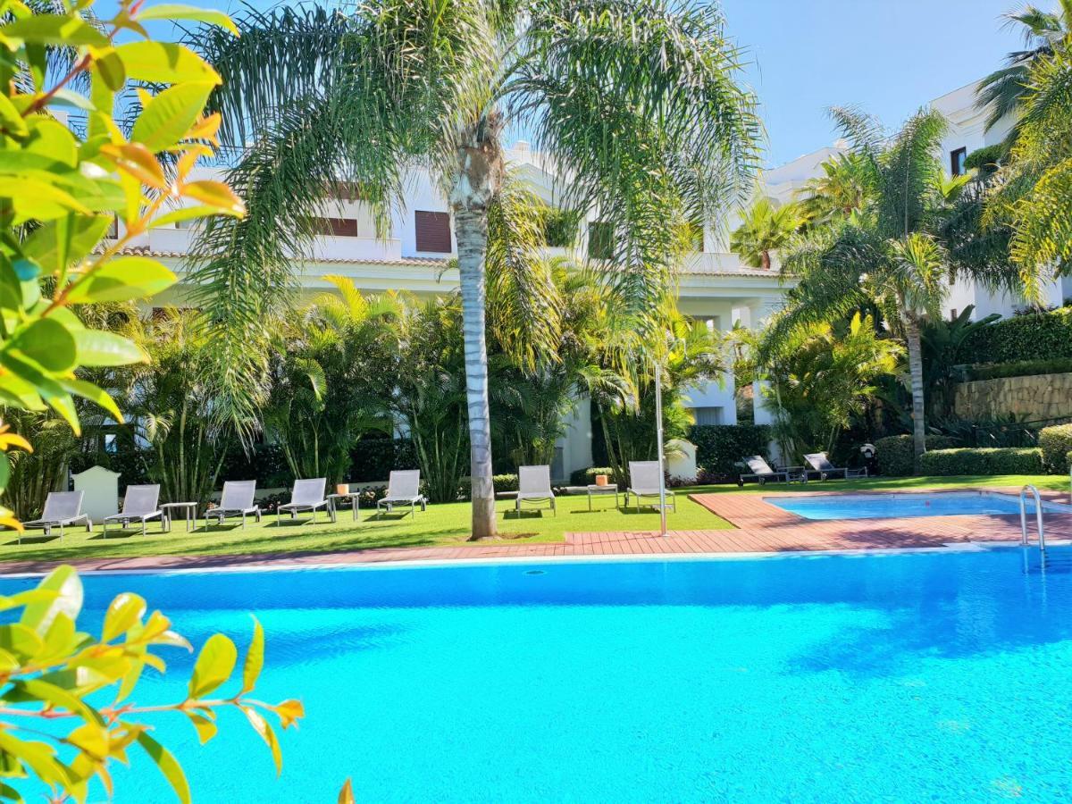 Luxury Apartment Frontal To The Sea In Estepona Doncella Beach Dış mekan fotoğraf