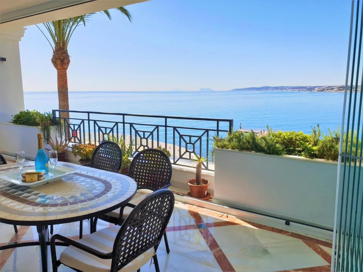 Luxury Apartment Frontal To The Sea In Estepona Doncella Beach Dış mekan fotoğraf